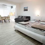 Apartament Lulic