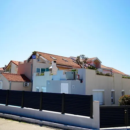 Apartman Lulic Zára