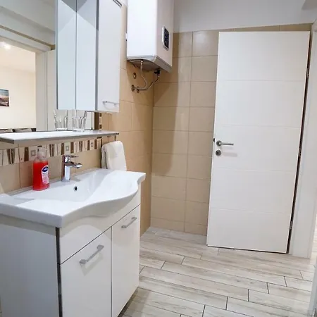 Lulic Apartmán Zadar