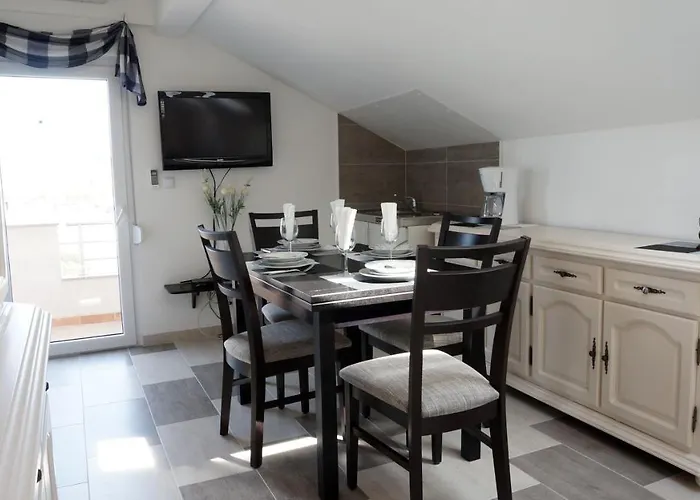 Lulic Apartment Zadar